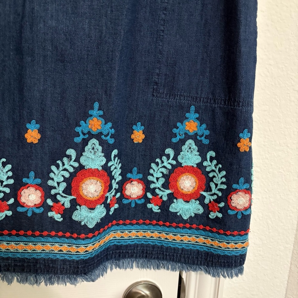 NWT J Jill Denim Embroidered Raw Hem Dress - Picture 4 of 8